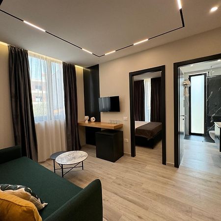 Twins Hotel Vlorë 外观 照片