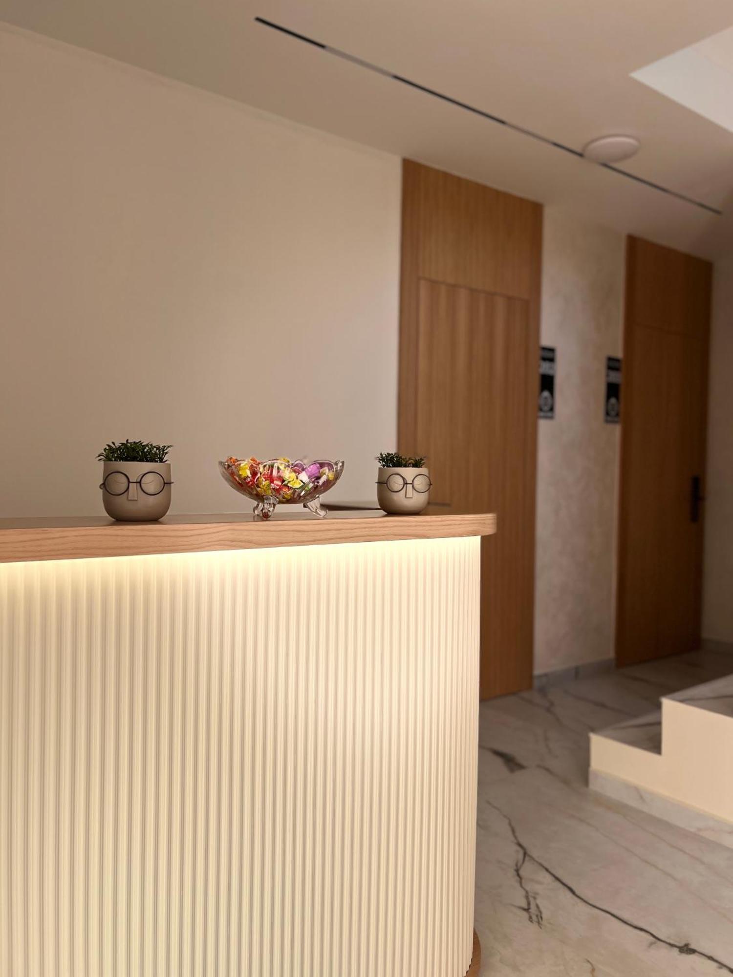 Twins Hotel Vlorë 外观 照片