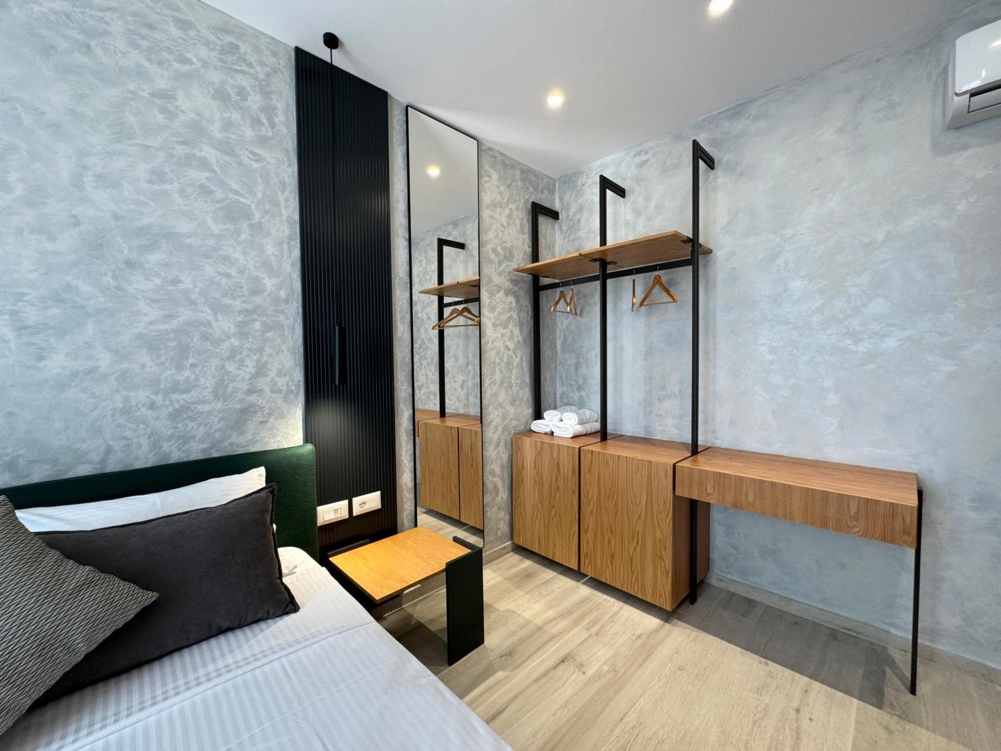 Twins Hotel Vlorë 外观 照片