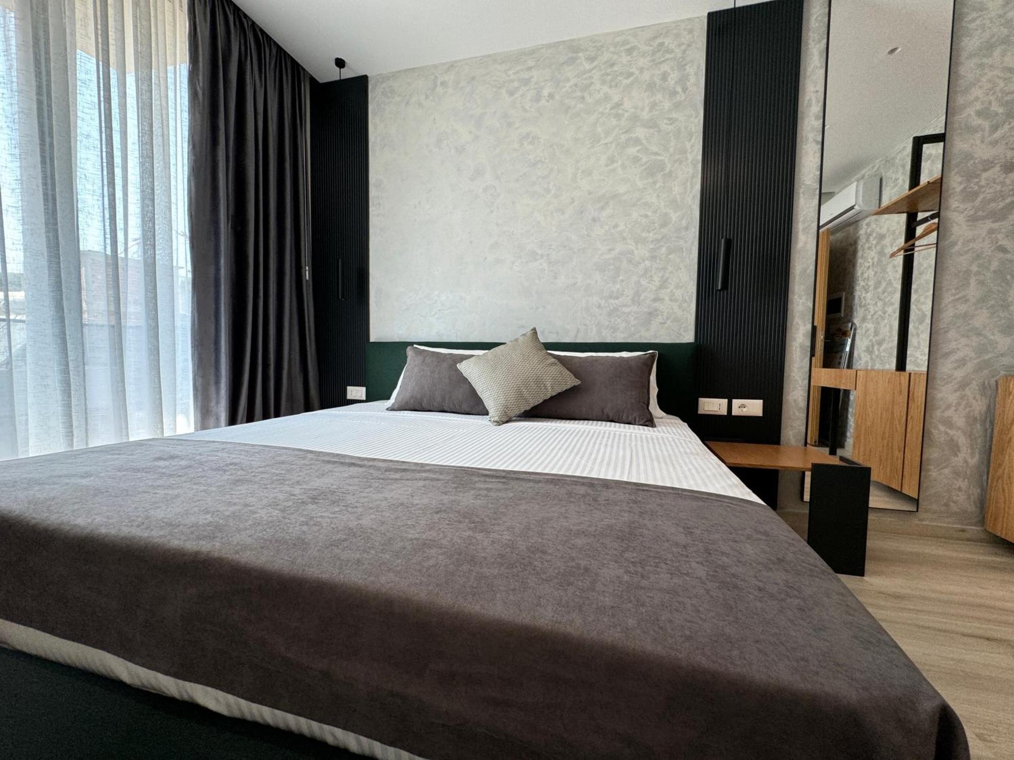 Twins Hotel Vlorë 外观 照片