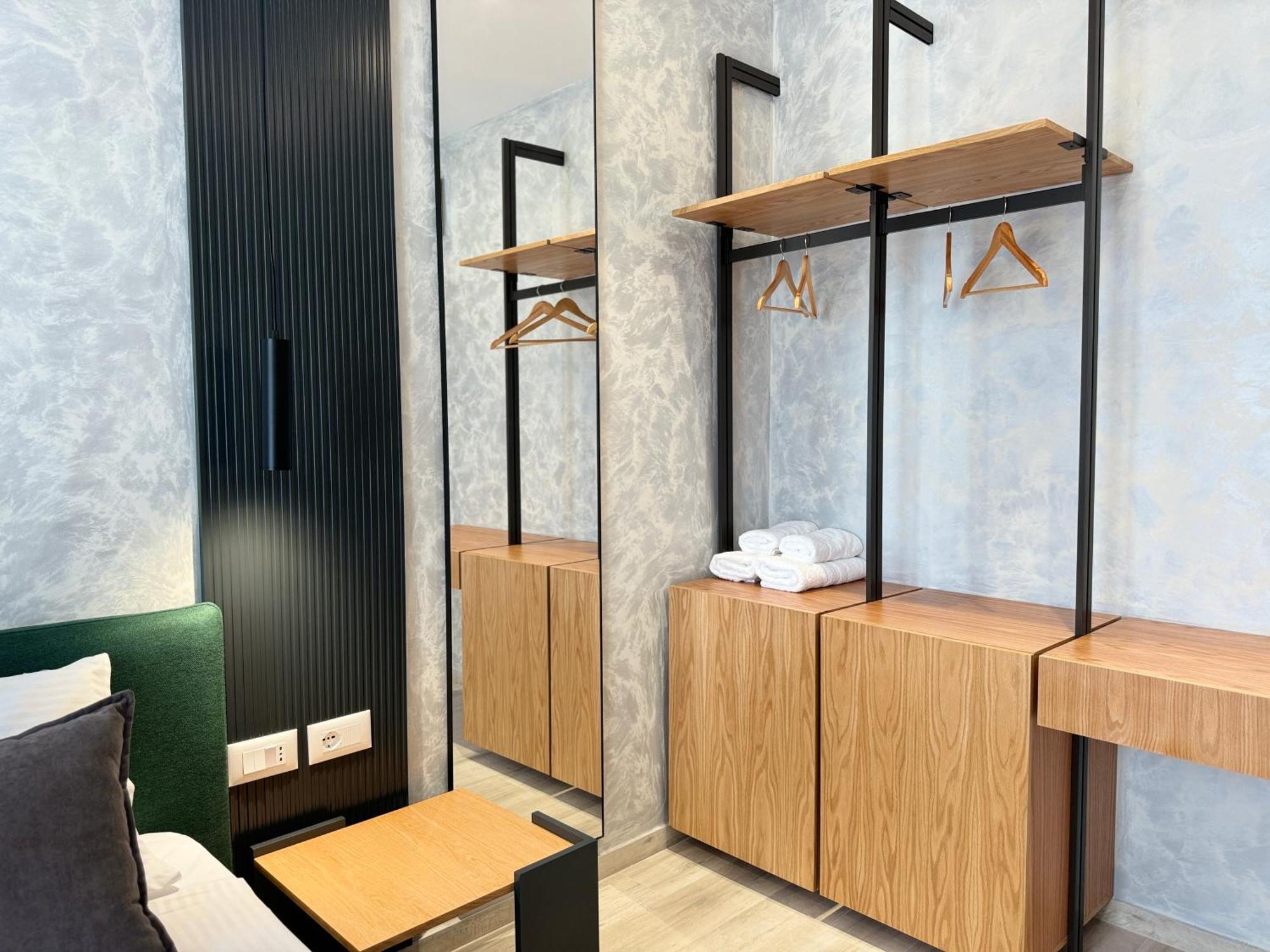Twins Hotel Vlorë 外观 照片