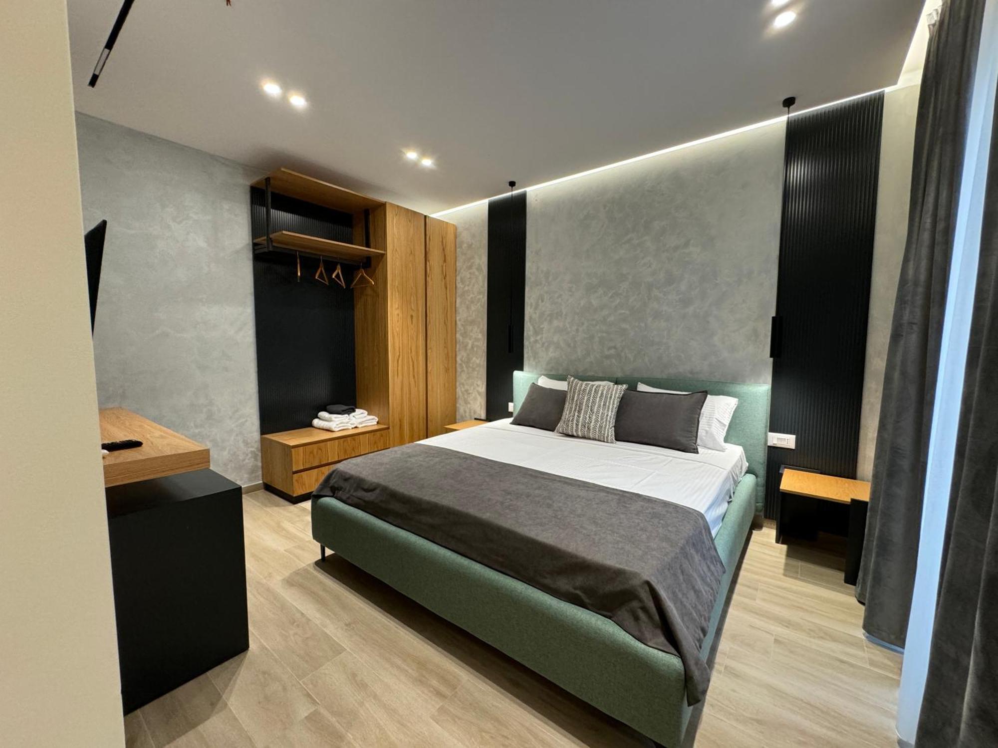 Twins Hotel Vlorë 外观 照片