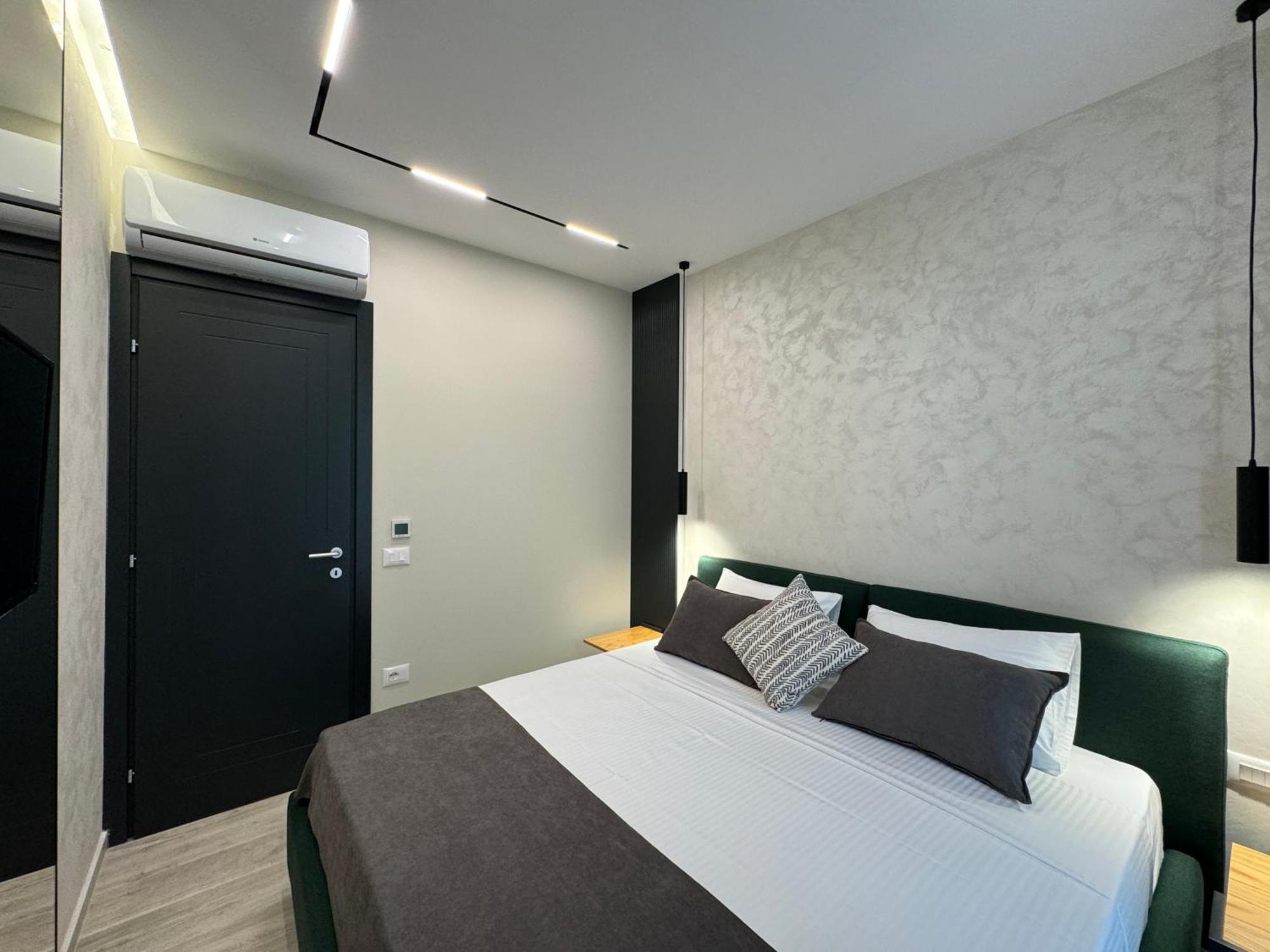 Twins Hotel Vlorë 外观 照片