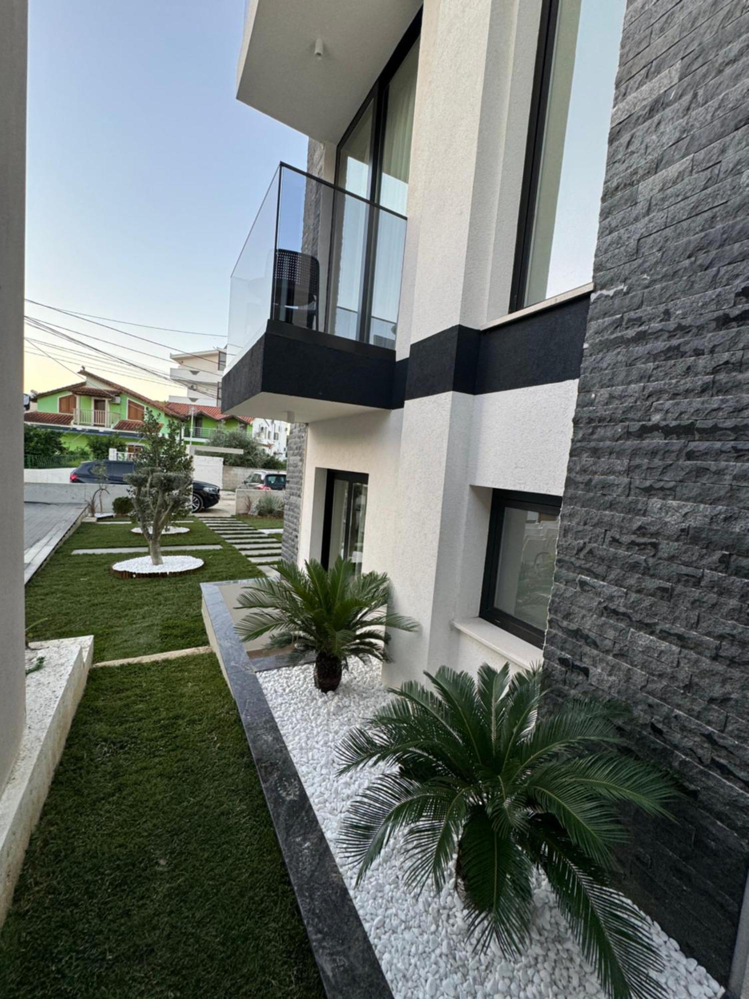 Twins Hotel Vlorë 外观 照片